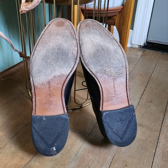 Black Allen Edmonds Clifton Dress Shoes - Picture 10 of 10